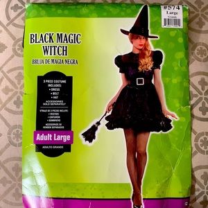 Amscan Black Magic Witch women costume